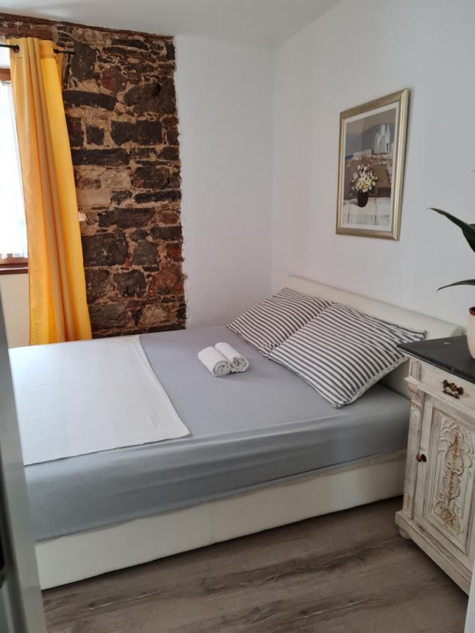 Rustic Apartamento Senj  Exterior foto
